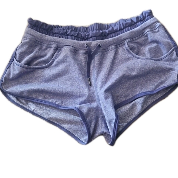 Lululemon Womens Purple Strength and Tone Running Activewear Shor Shorts 6 - Picture 3 of 9